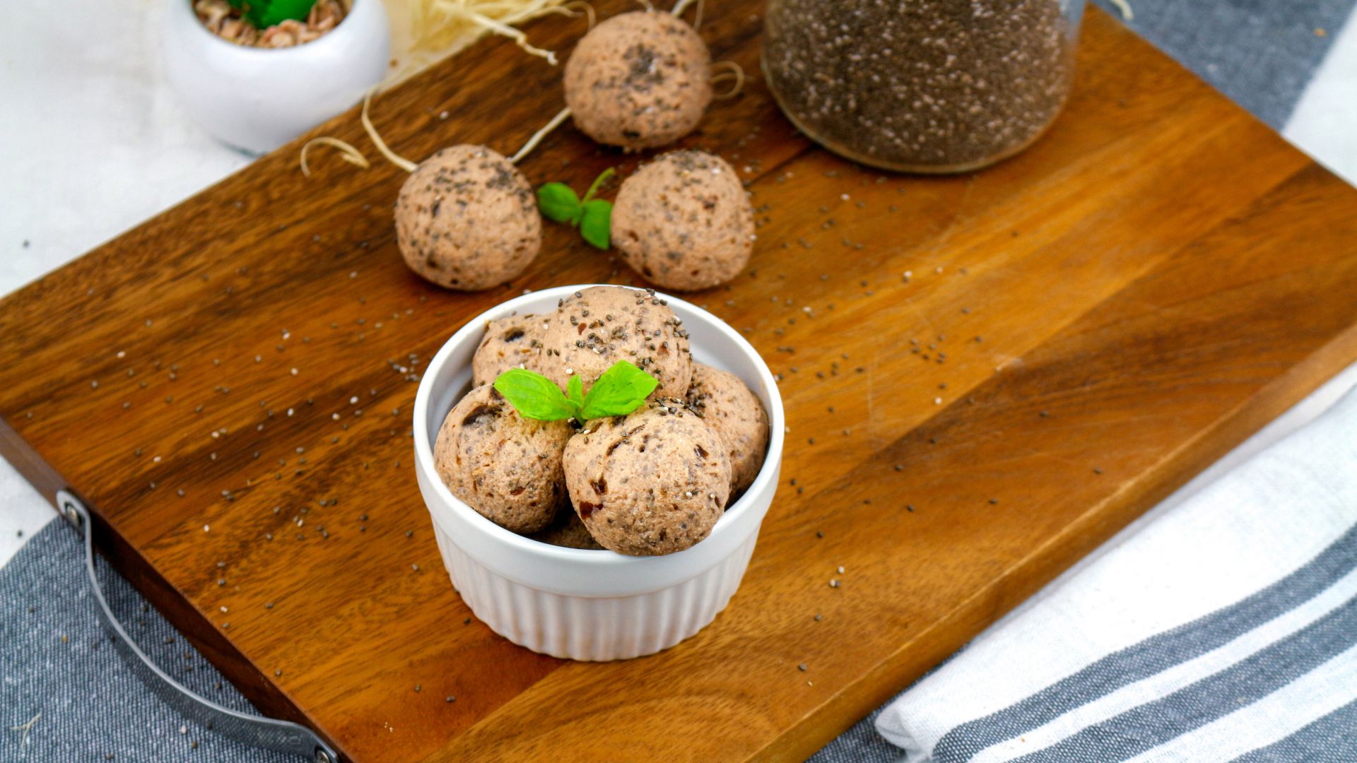 Tofupallid (vegan kohuke)