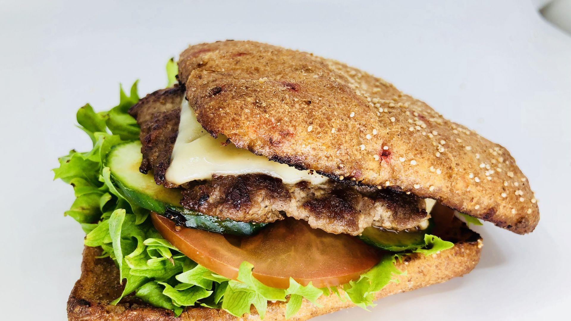 Veiseburger juustuga