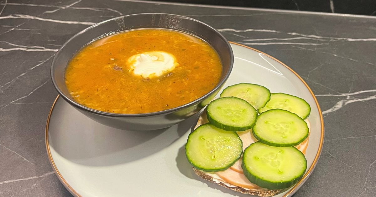 Hartšoo supp singivõileivaga